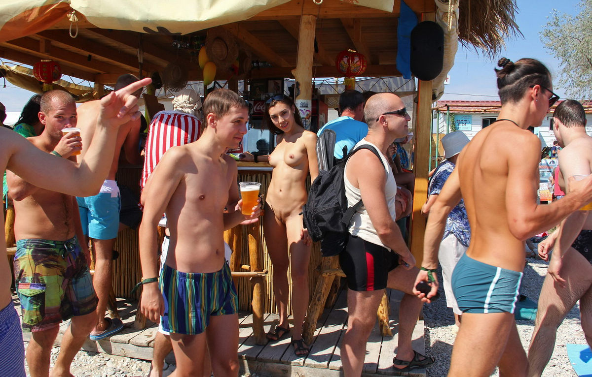 beach girls naked Public
