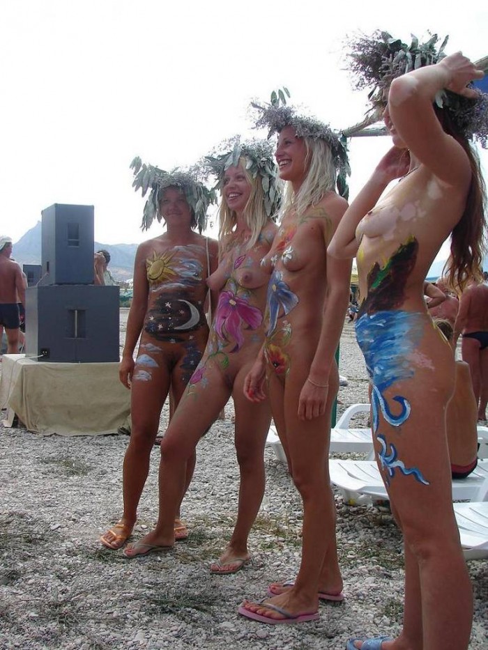 Group of naked russian girl posing on bodyart competition.jpg