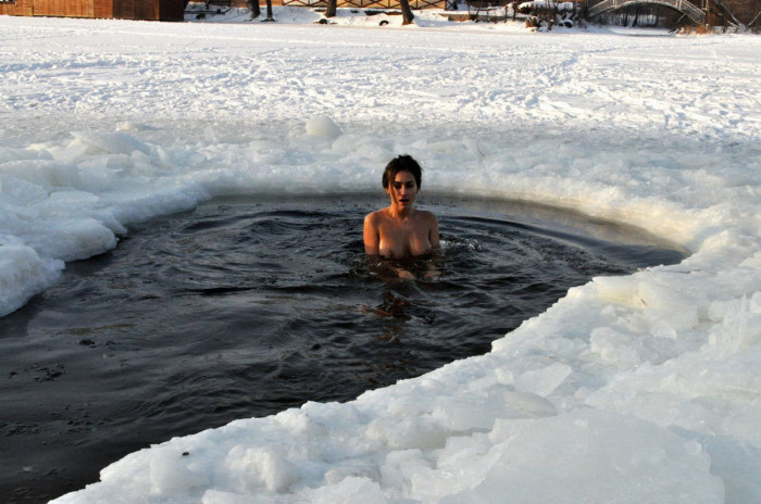 Perfect Russian Teen Inna Vladimirskaya With Amazing Body Posing Naked At Outdoors At Winter