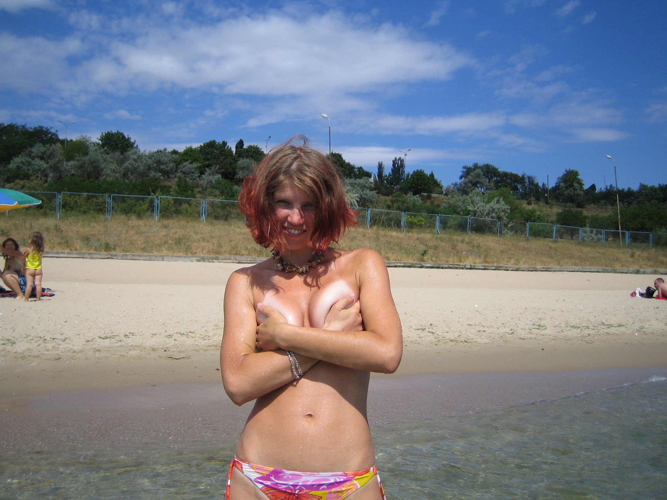 Sweet Redhead Amateur Girl Topless