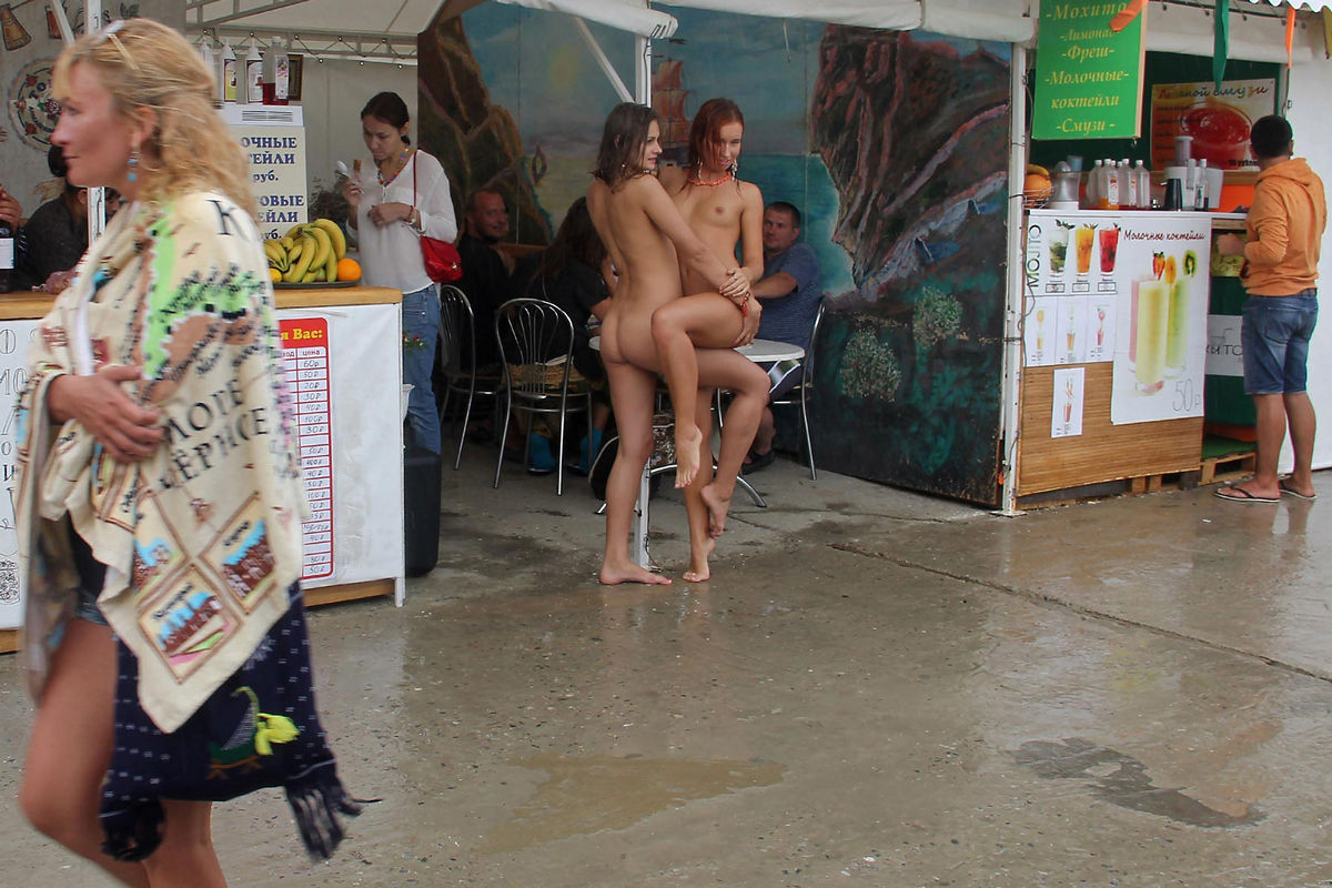 Russian Teens Public - Two naked russian girls in very public summer cafe â€” Russian Sexy Girls