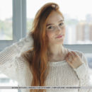 Newcomer Jia Lissa dips in the bathtub baring her wet, tight body.