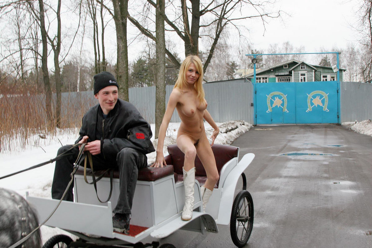 Eurisko Radio Dating Nude Girl In Carriage