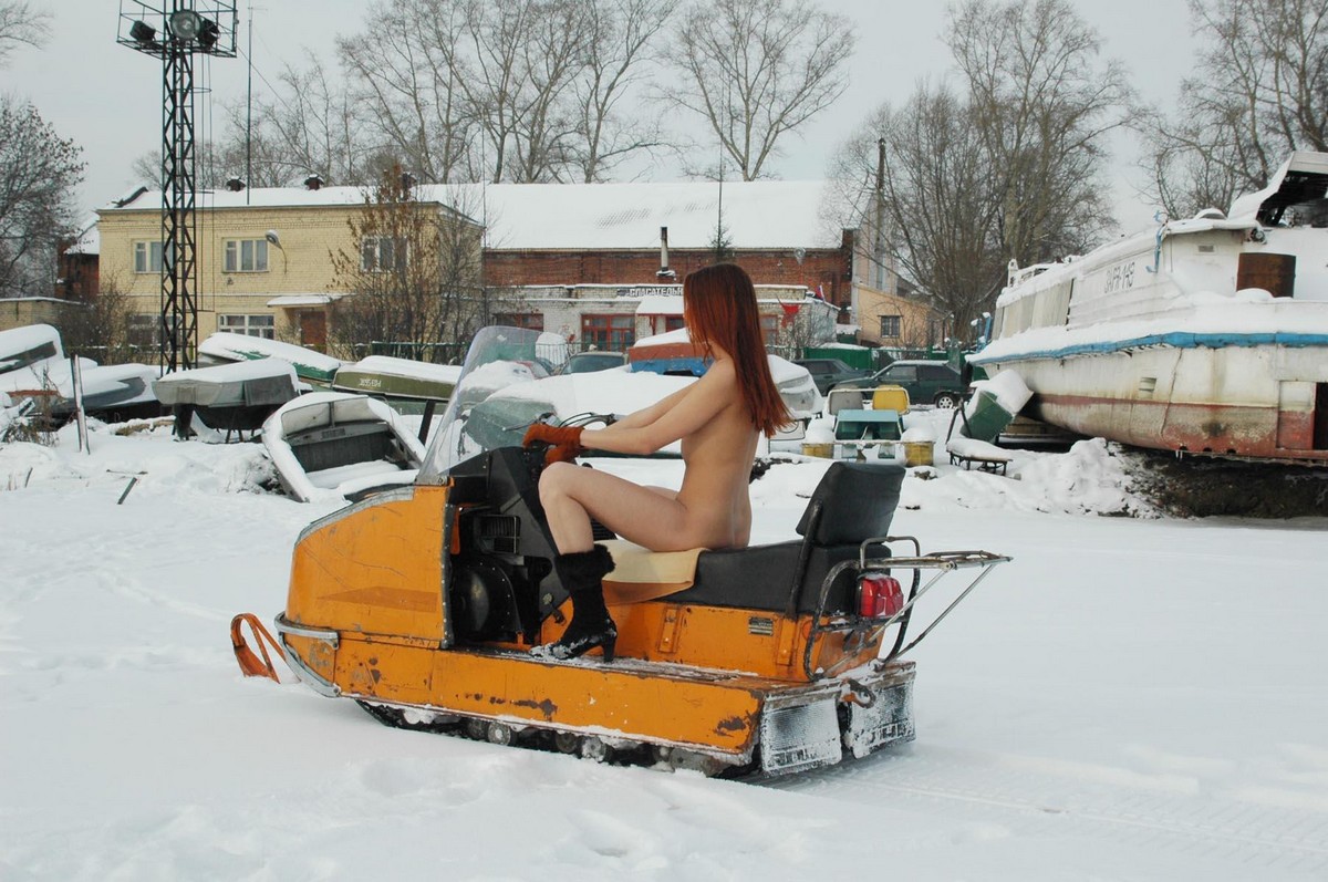 Snowmobile topless