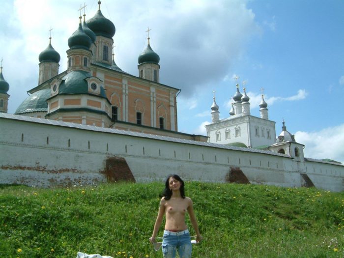Russian girl Sirilla undresses outdoors