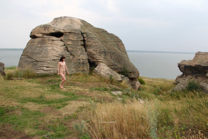 Russian girl Inga walks naked at touristic place