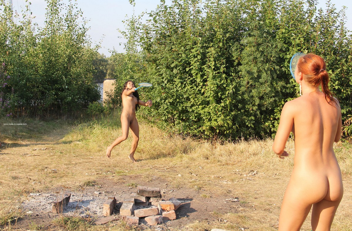 Badmo S 69 Com - Two girls play badminton naked â€” Russian Sexy Girls