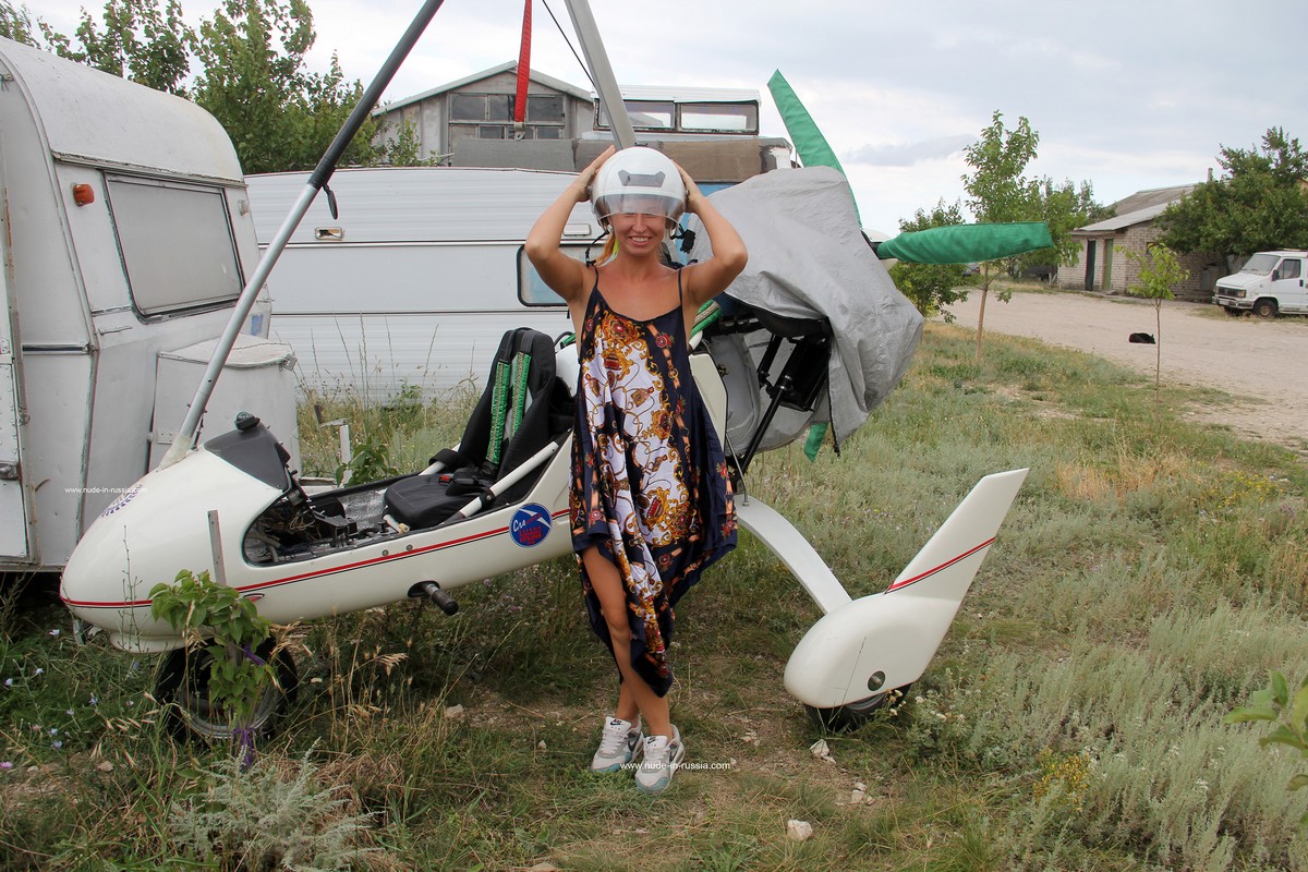 https://russiasexygirls.com/wp-content/uploads/2020/06/Russian-girl-Margarita-S-spreads-legs-in-autogyro-[1-50].jpg