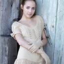 From a sweet and adorable nymph with a gorgeous, slender physique, Zara transforms to a bewitching enchantress with very tempting assets.