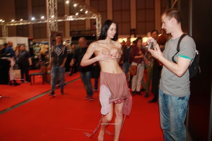 Russian brunette Nastia B posing naked at sex show
