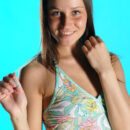 Irina O flaunts her young and tight body