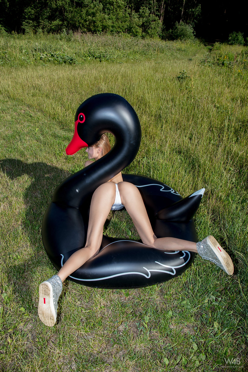 Nancy A: Fun With Black Swan