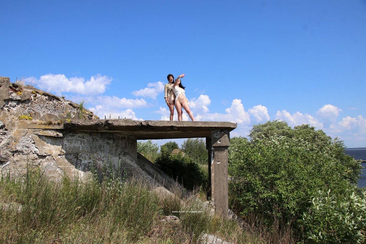 Girls take naked selfies in old fort