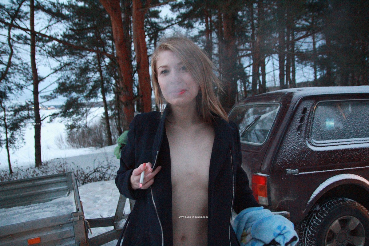 Eva Gold — Smoking at Winter