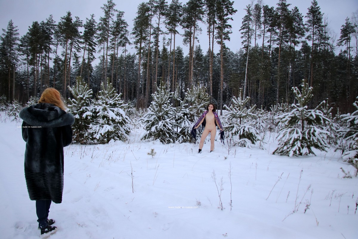 Irma from NIR — Snowball Fight