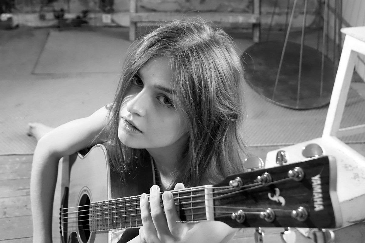 Jana from NIR — Playing Guitar