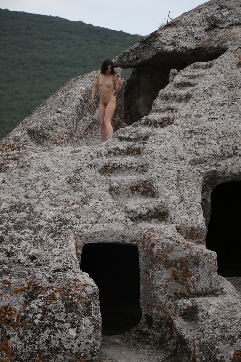 Lizi Vogue — City of Ancient Goths