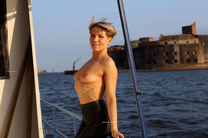 Mari 2: Excursion to the Sea Fort