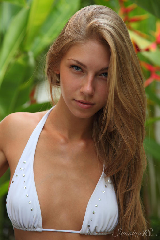 Katherine A: Tropical Beauty