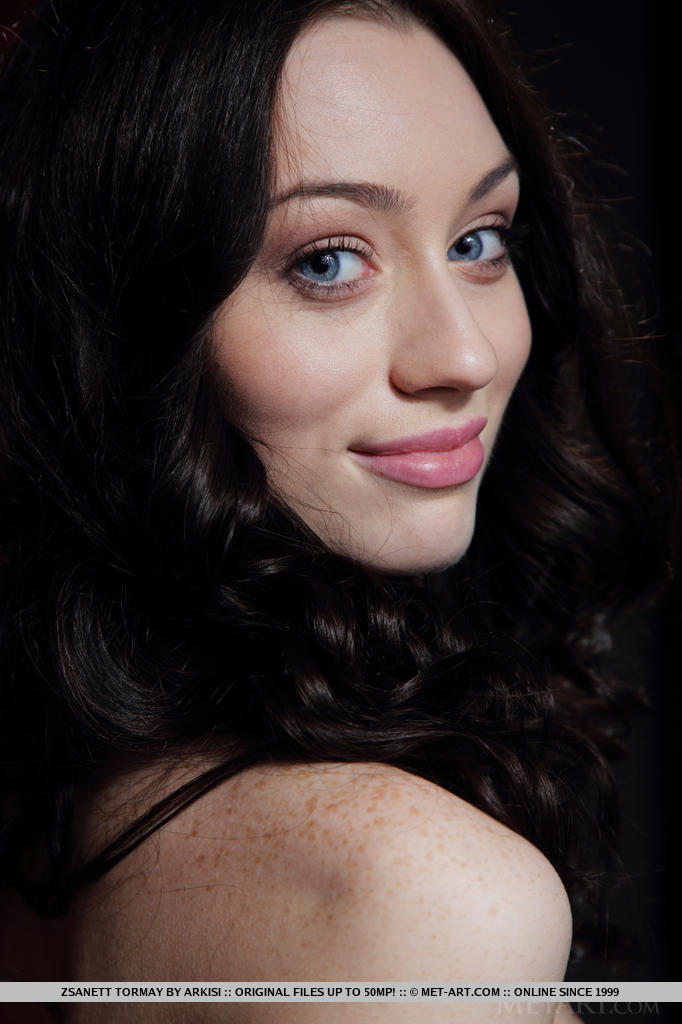 Zsanett Tormay strip off her sexy lingerie and hosiery in a broad range of refined poses and flaunts her gorgeous slender body and bares her delectable pink pussy.