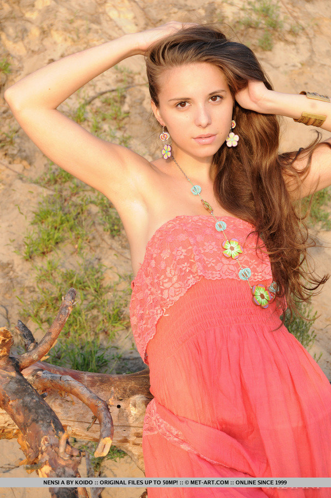 Nensi A shows off her slender amazing body