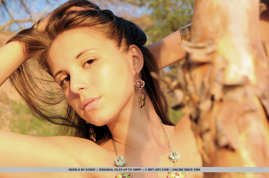 Nensi A shows off her slender amazing body