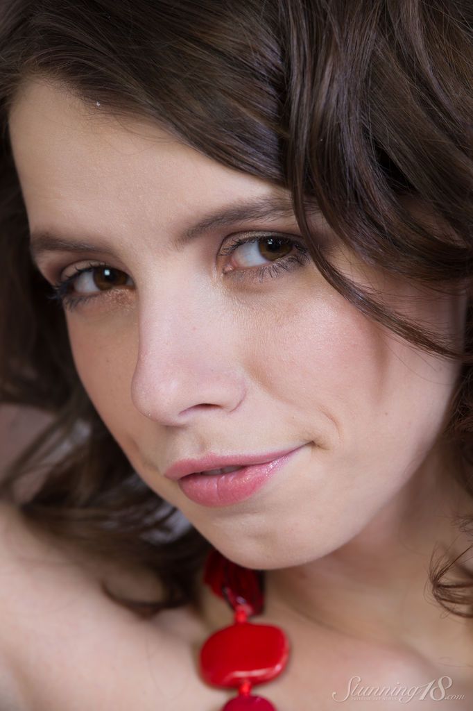 Karen: Bed With Garland