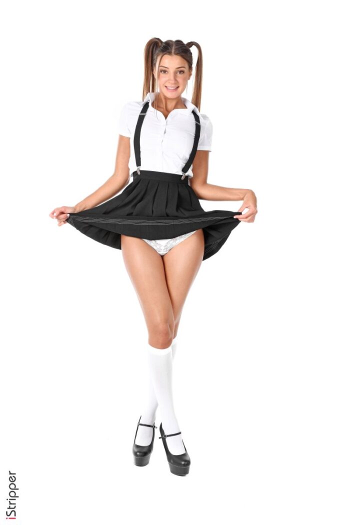 Masha E: Stripper Institute