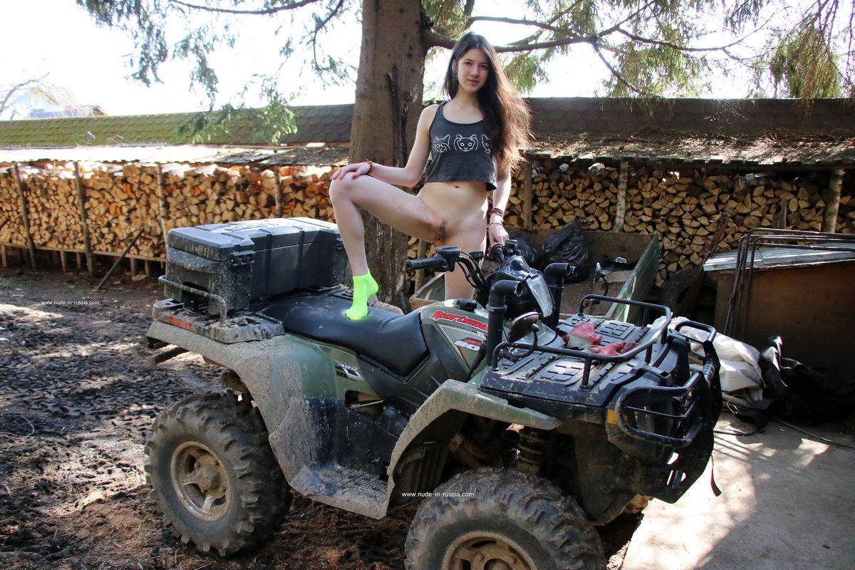 Camille 2 — Sunny Spring !