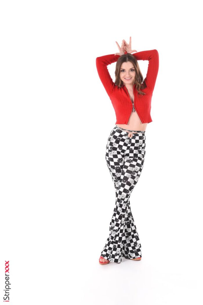 Monika May: Check Me Out