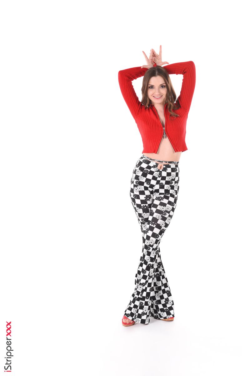 Monika May: Check Me Out