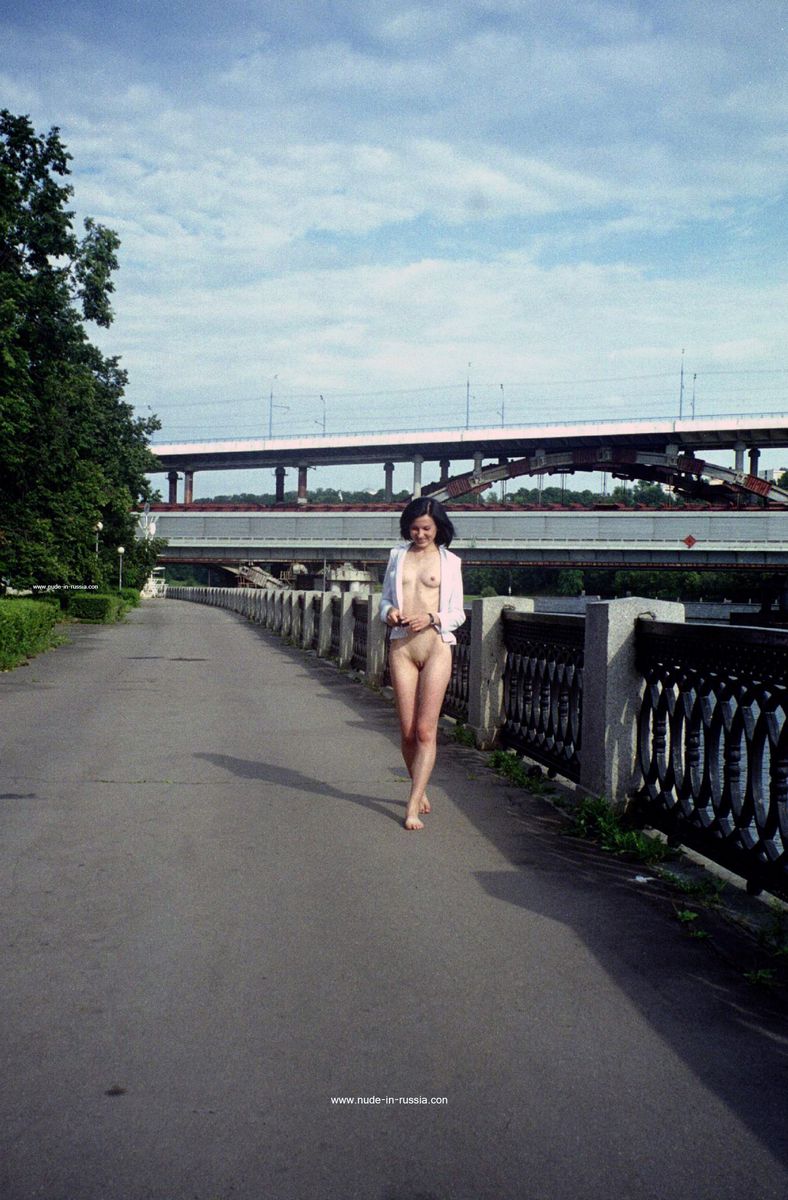 Natalia Z from NIR — Refined Moskva River Embankment !