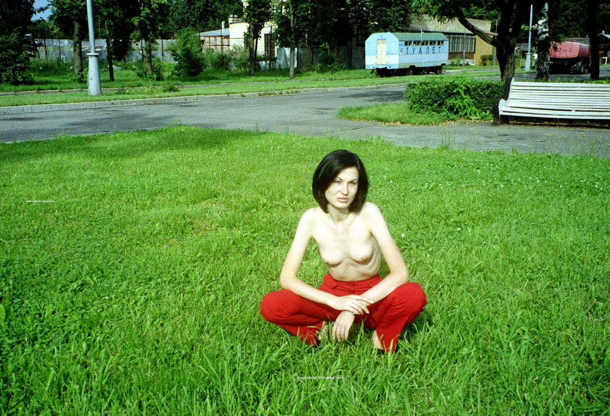 Natalia Z from NIR — Refined Moskva River Embankment !