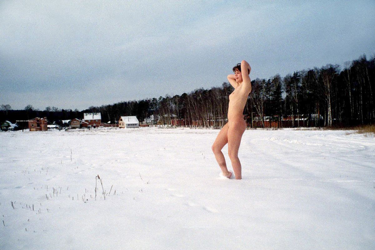 Veronika from NIR — Feel the Snow