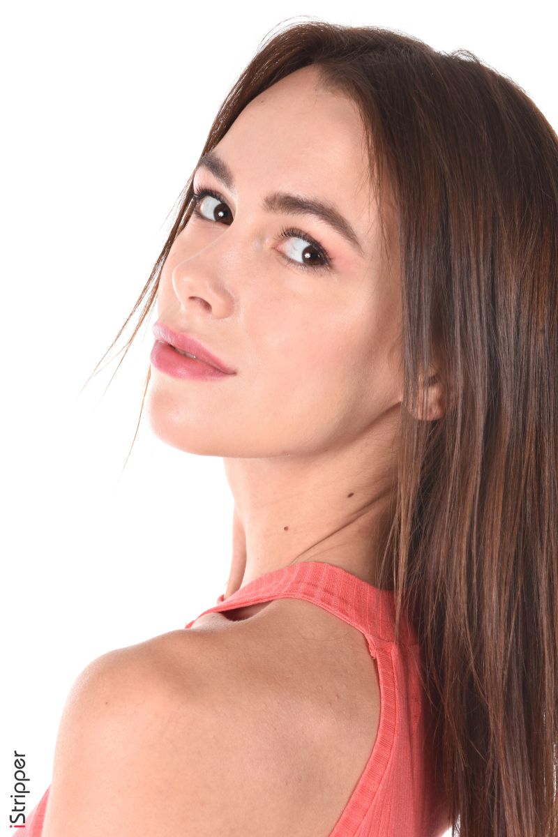 Alice Wonder: Miss Charmer