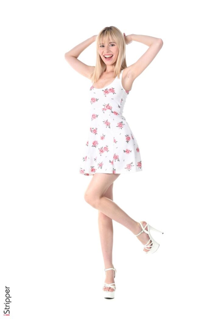 Angel Sway: Dress Lighty