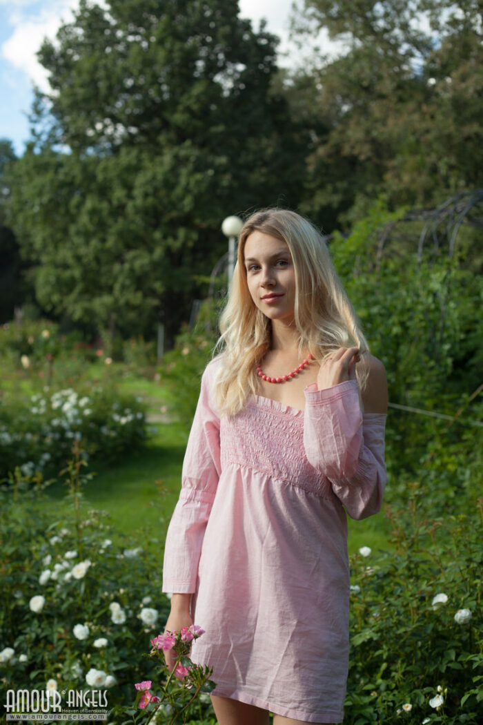 Dolly: SMELL OF ROSES. Going out nude