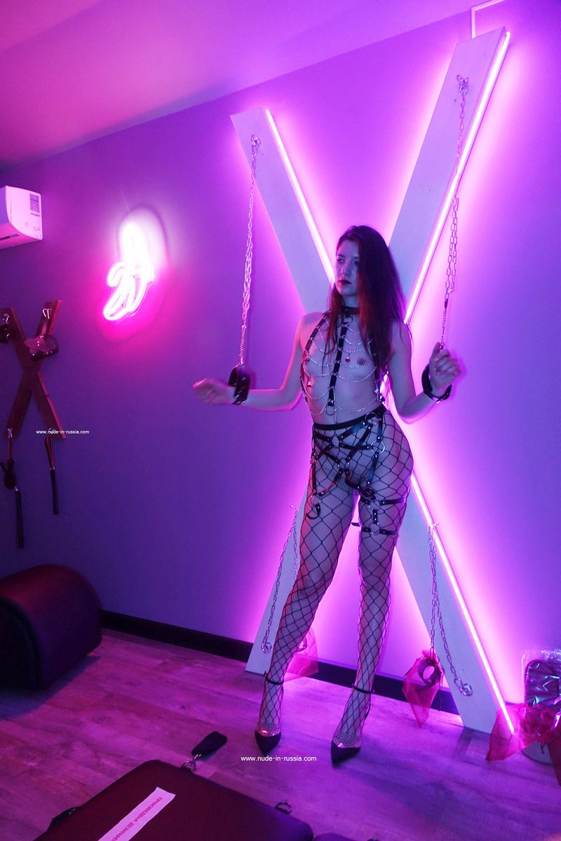 Camille 2 — BDSM Hotel Podushkin