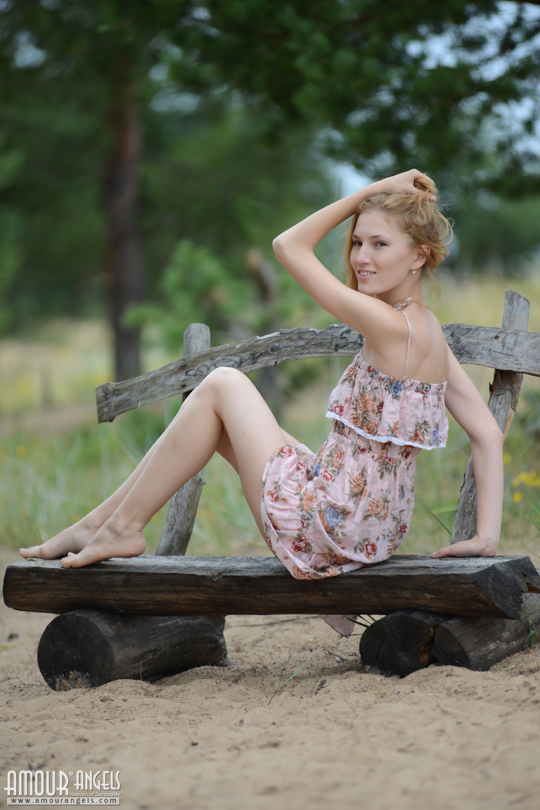 Inga: VANILLE. Beautiful slim cutie