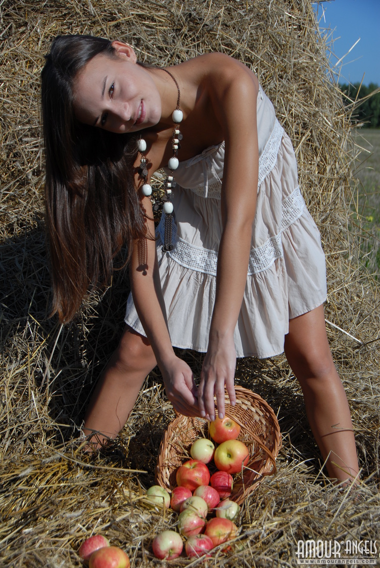 Monika: SECRET OF LOVE. Teen exposes her body