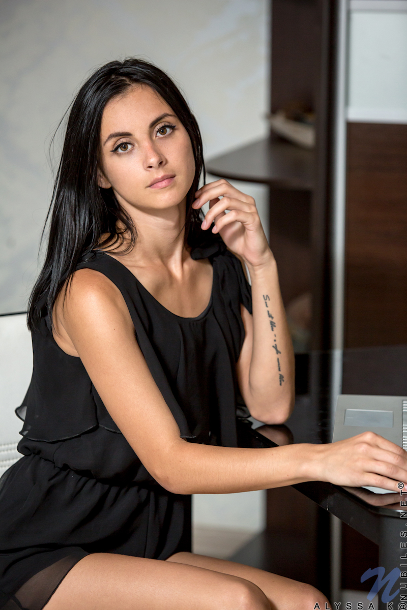 21 year old Alyssa K