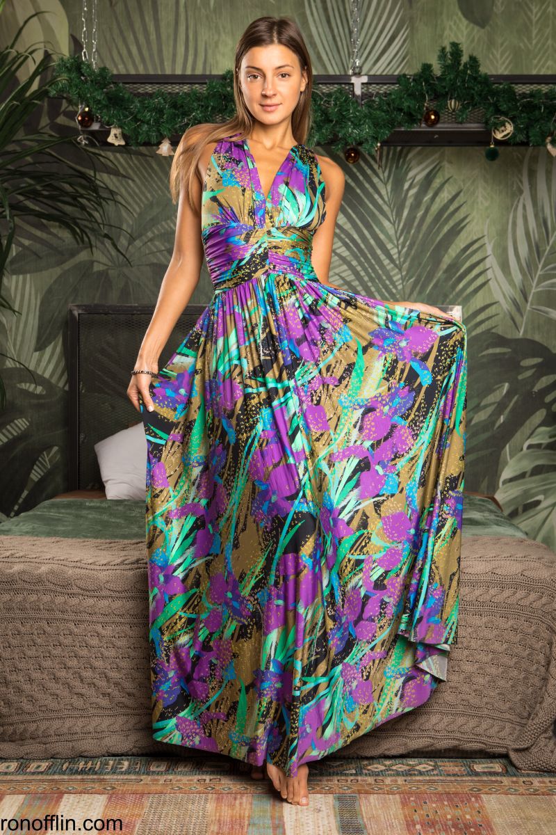 Melena A in Tropical girl
